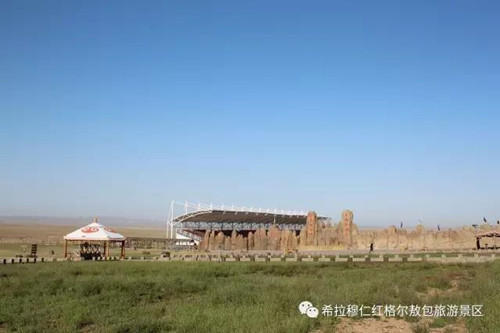 綠蛙看臺(tái)在紅格爾敖包邀您欣賞《漠南傳奇》