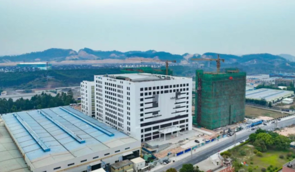 百嘉數(shù)字聲光產(chǎn)業(yè)園看臺座椅案例